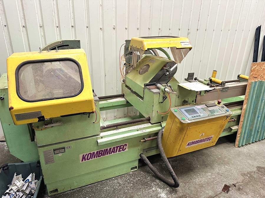 Kombimatec DGS 530 CNC double mitre saw for sale - Photo 1