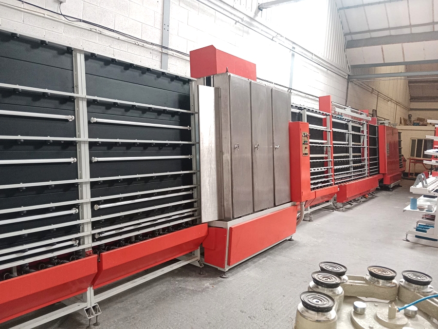 Thermoseal 1.6m panel press line for IGU - Photo 1