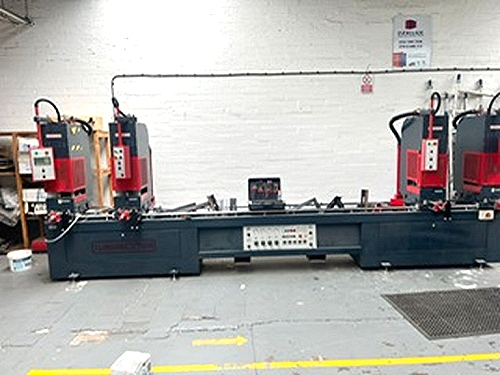 Wegoma WSA4 UNI 4 head uPVC welder - Photo 1