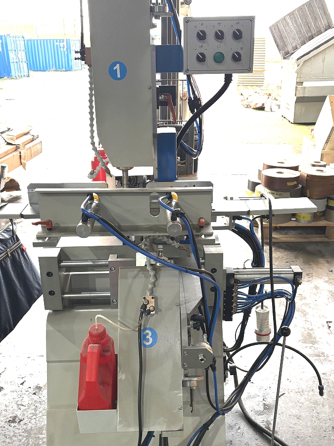 Fenstek 3 head drainage router for sale - Photo 1