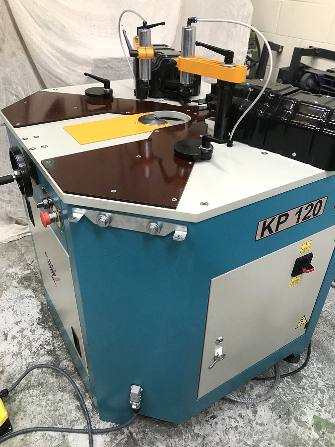 Yilmaz KP 120 corner crimper - nearly new - Photo 1