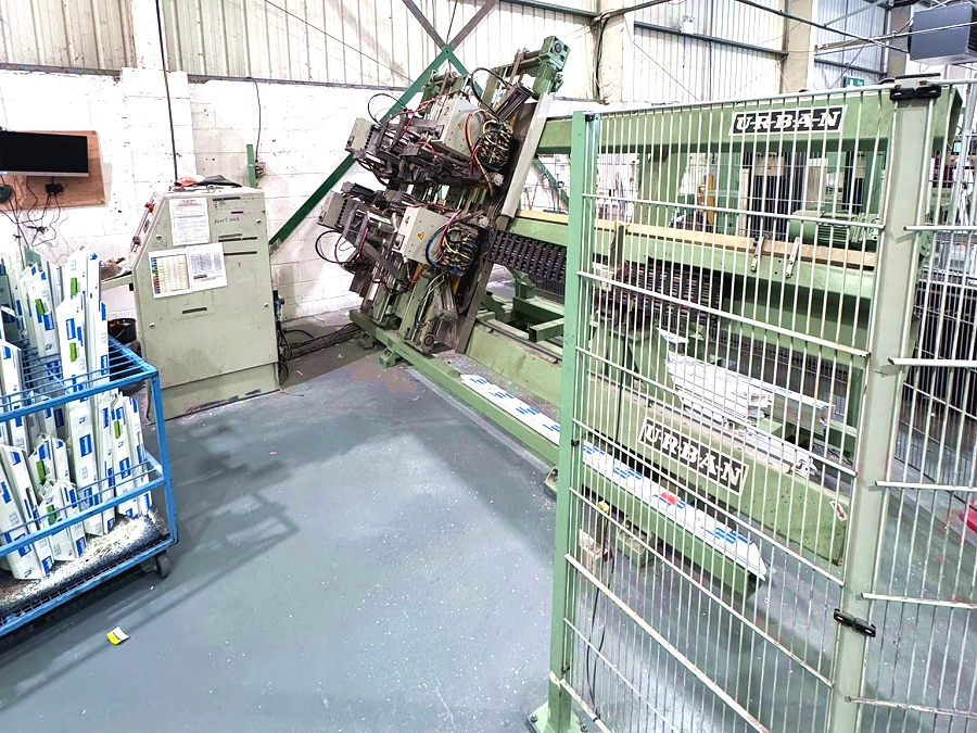 Urban AKS 1805 quad welder for uPVC - Photo 1