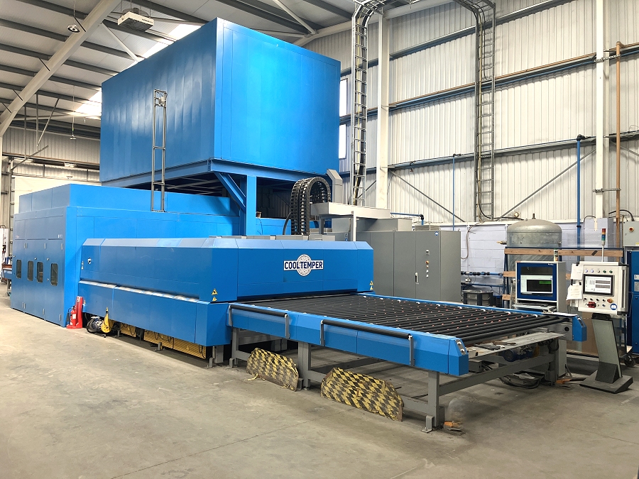 Cool Temper glass tempering furnace for sale - Photo 1